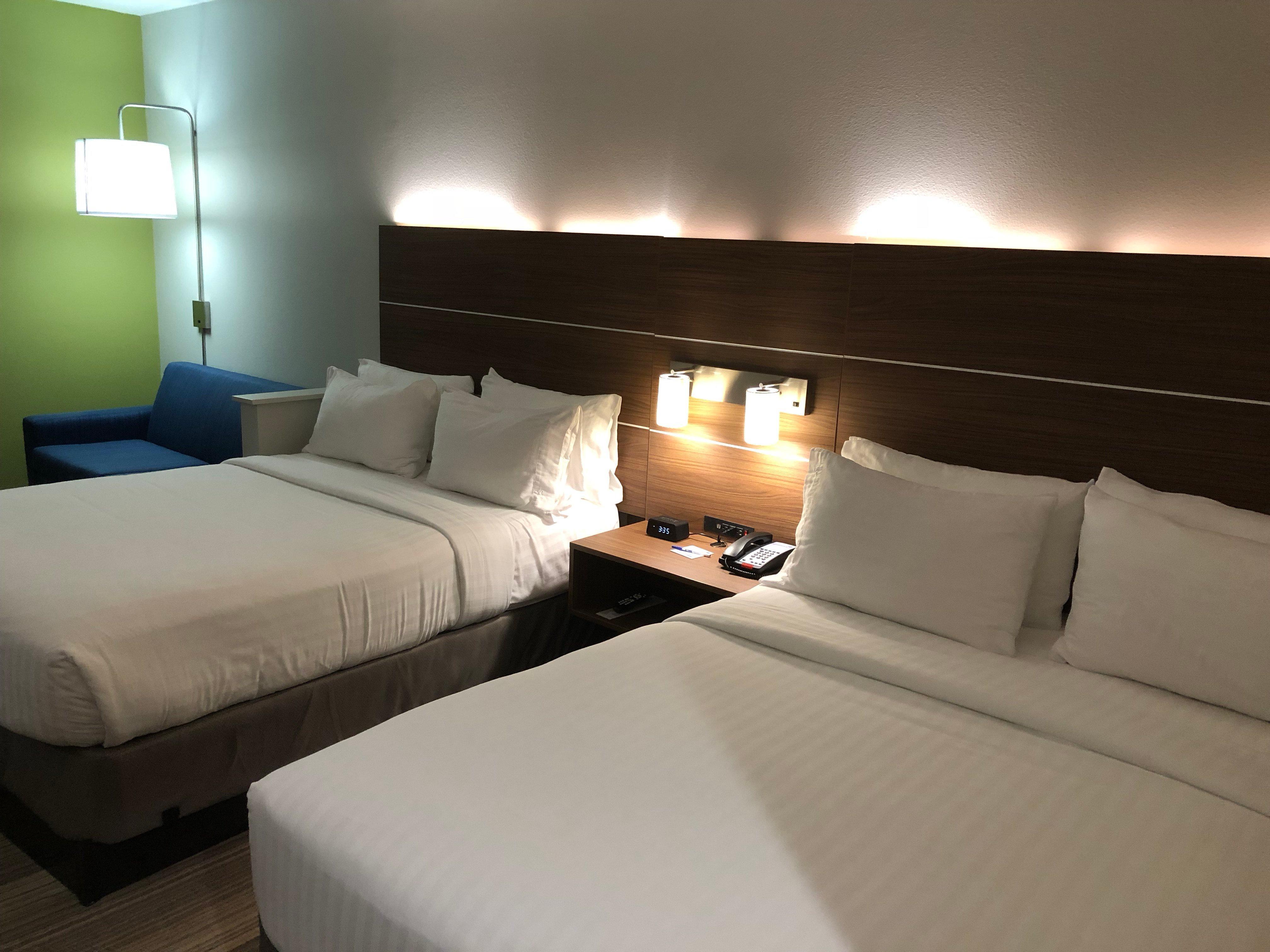 Holiday Inn Express & Suites Pineville-Alexandria Area Eksteriør billede