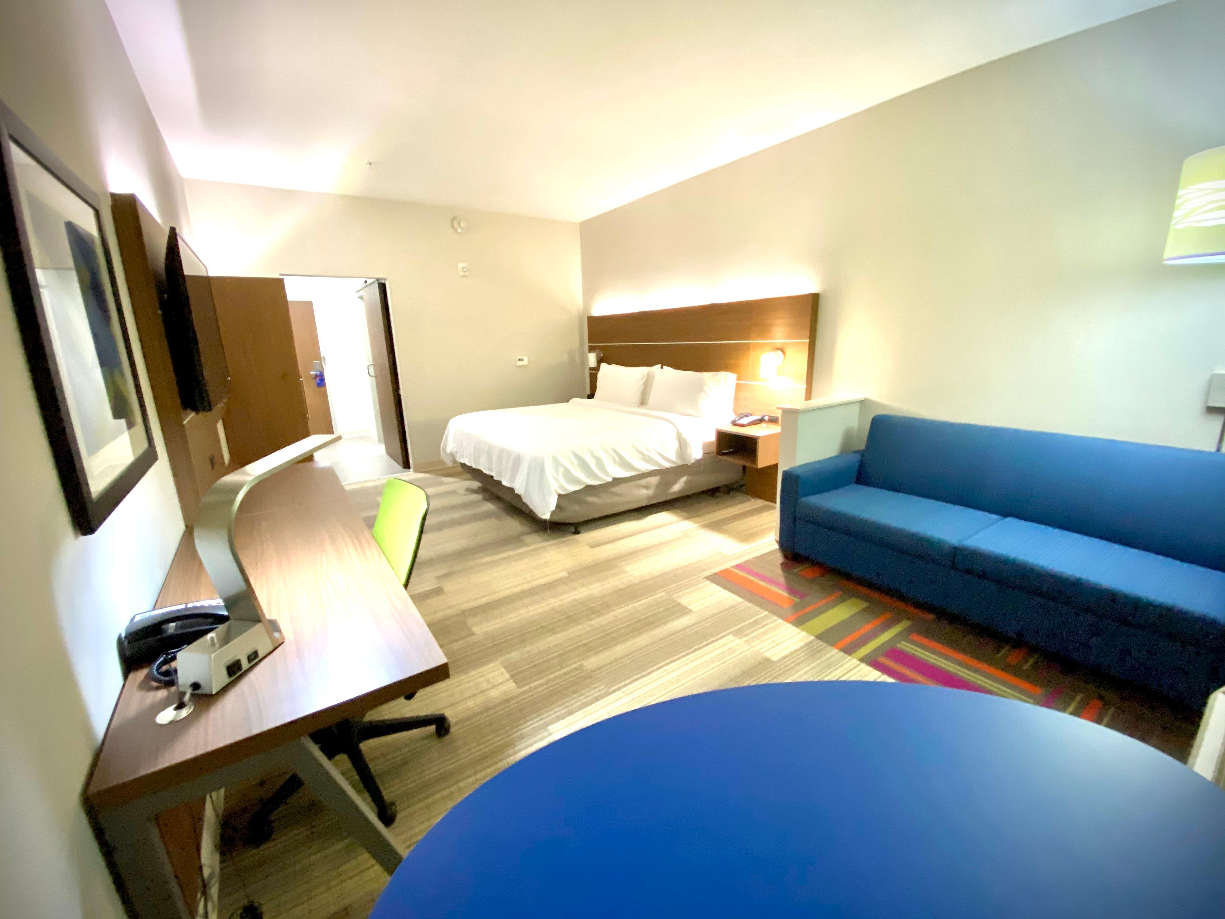 Holiday Inn Express & Suites Pineville-Alexandria Area Eksteriør billede