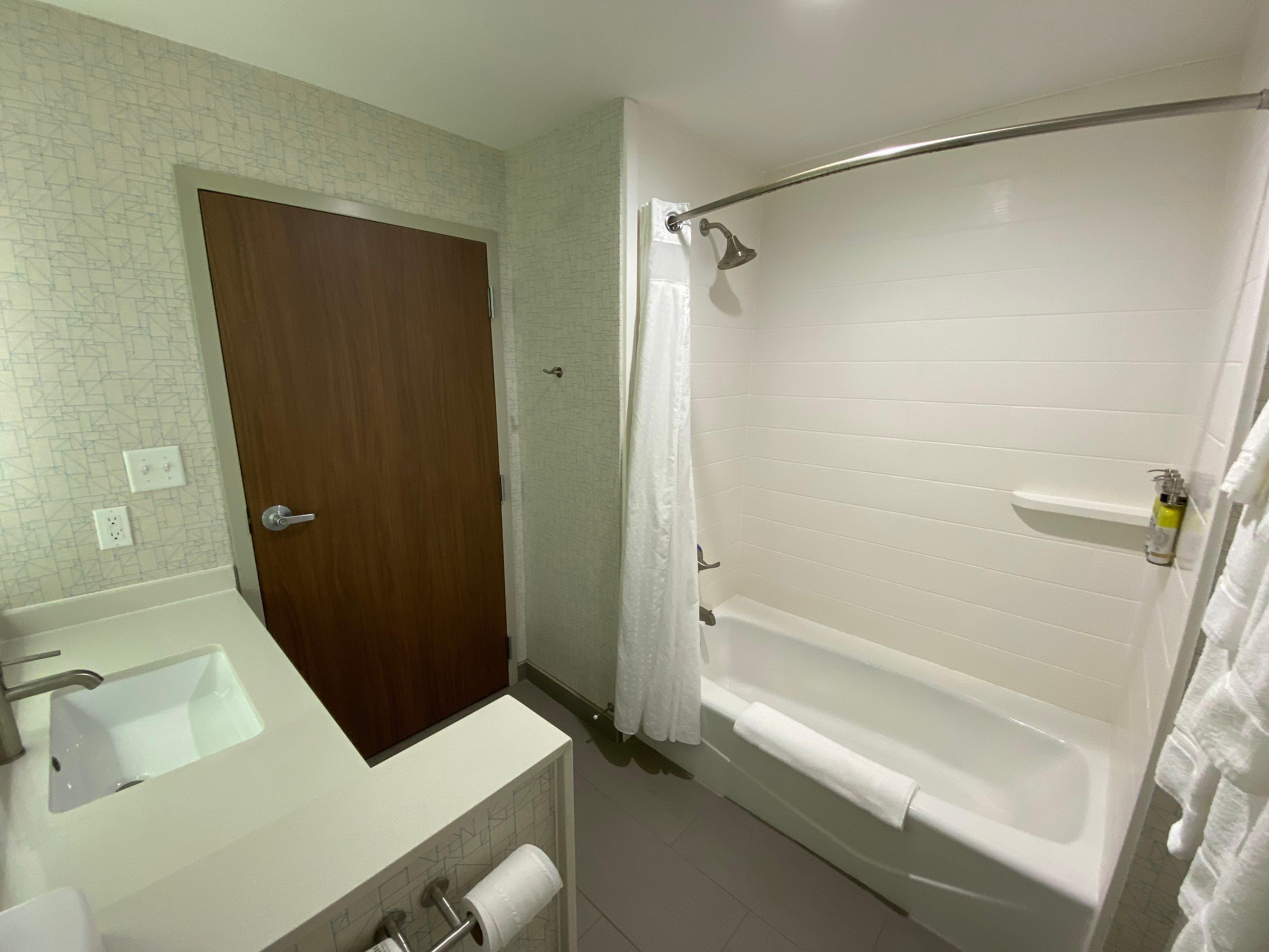 Holiday Inn Express & Suites Pineville-Alexandria Area Eksteriør billede