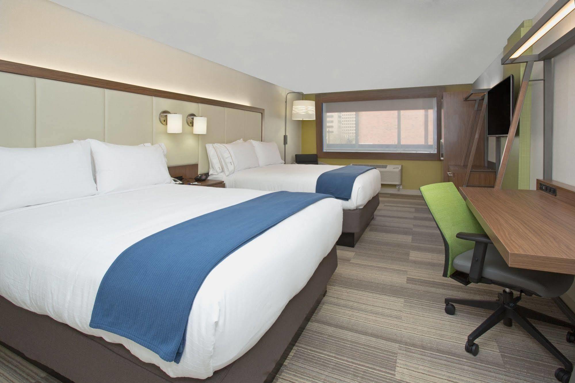 Holiday Inn Express & Suites Pineville-Alexandria Area Eksteriør billede